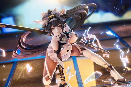 Takao: Divine Exorcist's Blade (Azur Lane) PVC-Statue 1/7 17cm Good Smile Company 