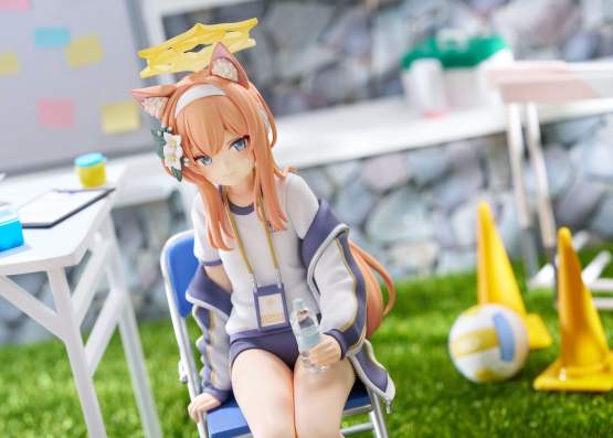 Mari Gym Uniform Memorial lobby Version (Blue Archive) PVC-Statue 1/7 18cm PLUM 