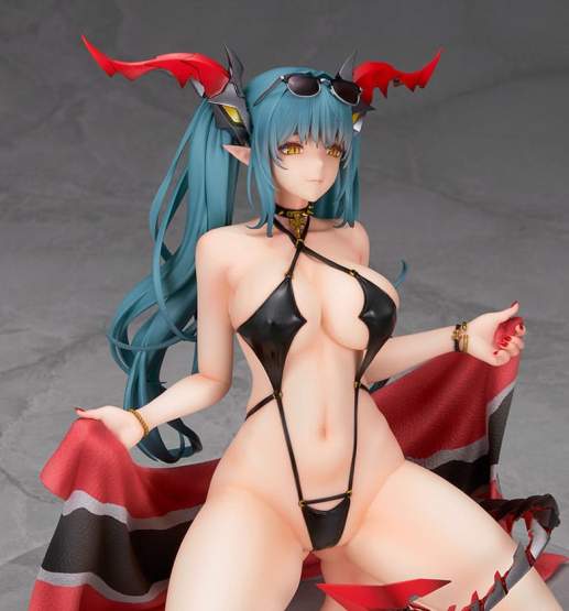 Regensburg Dark Dragon and the Coast of Light Version (Azur Lane) PVC-Statue 1/7 16cm Alter 