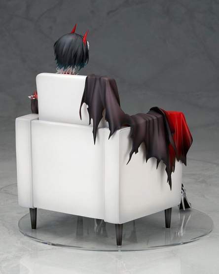 Ulrich von Hutten AmiAmi Exclusive (Azur Lane) PVC-Statue 1/8 20cm Alter 