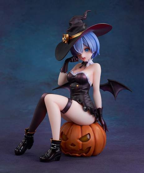 Rem: Phantom Night Wizard Version (Re:ZERO Starting Life in Another World) PVC-Statue 1/7 17cm Kadokawa 