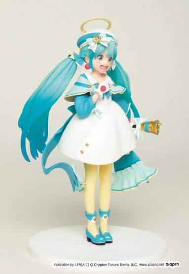 Hatsune Miku 2nd Season Winter Version Game Prize (Vocaloid) PVC-Statue 18cm Taito Prize 