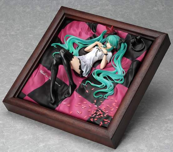 Miku Hatsune World is Mine Brown Frame (Character Vocal Series) PVC-Statue 1/8 22cm Good Smile Company 