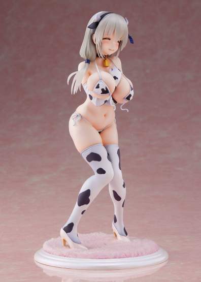 Tsuki Uzaki Cow Bikini Version re-run (Uzaki-chan Wants to Hang Out!) PVC-Statue 1/7 22cm Wave 