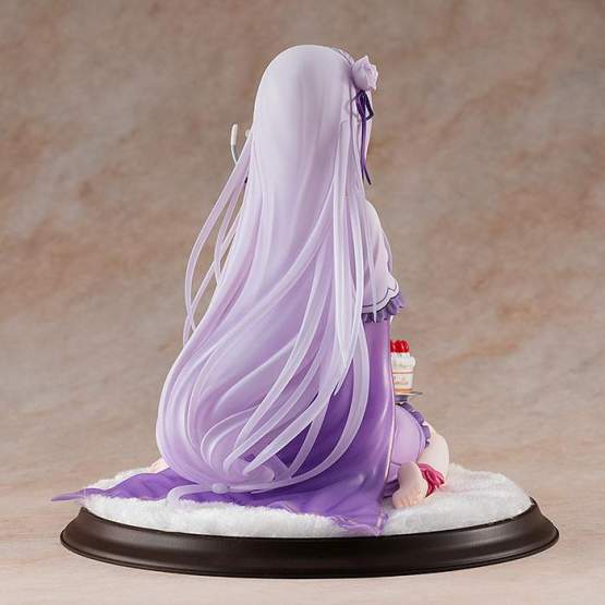 Emilia Birthday Cake Version (Re:ZERO Starting Life in Another World) PVC-Statue 1/7 13cm Kadokawa 