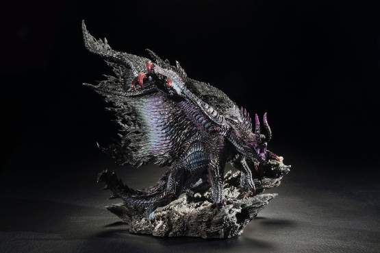 Gore Magala Re-pro Model (Monster Hunter Rise: Sunbreak) CFB Creators Model PVC-Statue 21cm Capcom 