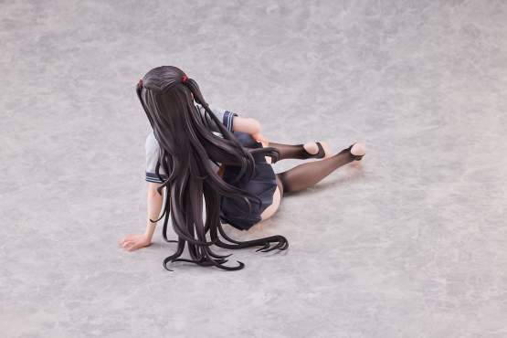 Iroha Shishikura (World Where the Thickness of a Girl's Thighs is Equal to Her Social Status) PVC-Statue 1/5 14cm Pure 