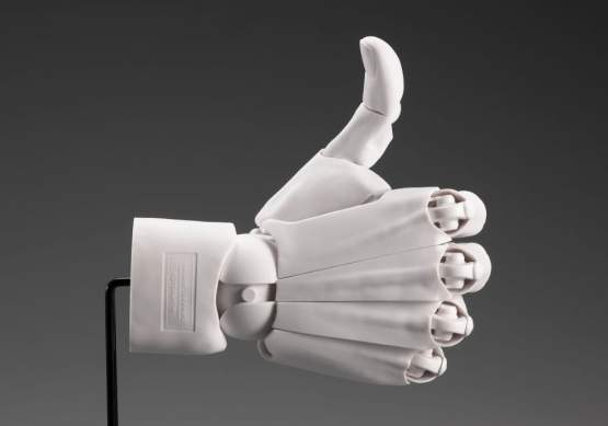 Model Men /R White by Takahiro Kagami (Artist Support Item Hand) PVC-Statue 1/1 22cm Kotobukiya 