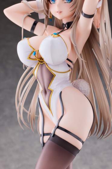 White Bunny Onee-san Deluxe Version Illustrated by sakiyamama (Original Character) PVC-Statue 1/4 43cm PartyLook 