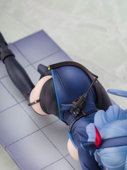 Ako Memorial Lobby Version (Blue Archive) PVC-Statue 1/7 23cm Ami Ami 