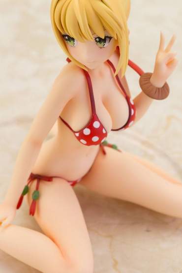 Saber of Red Nero Claudius Swimsuit Version (Fate/Extella) PVC-Statue 1/7 12cm Alphamax 