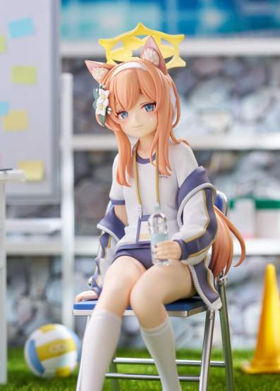 Mari Gym Uniform Memorial lobby Version (Blue Archive) PVC-Statue 1/7 18cm PLUM 