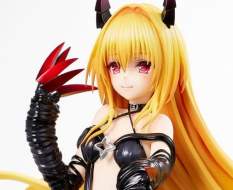 Golden Darkness Darkness Version (To Love-Ru Darkness) PVC-Statue 1/6 30cm Union Creative 