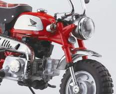 Honda Monkey Limited Monza Red (Original Character) Diecast Bike Series 1/12 11cm Aoshima 