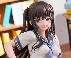 Iroha Shishikura (World Where the Thickness of a Girl's Thighs is Equal to Her Social Status) PVC-Statue 1/5 14cm Pure 